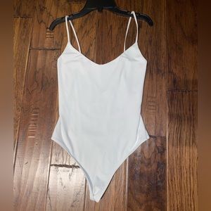 Aritzia Babaton Cami Bodysuit